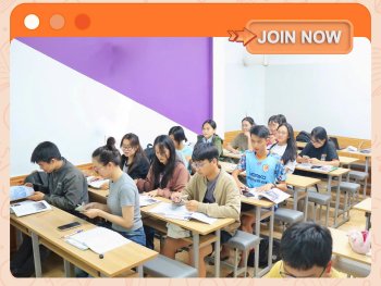 🌧️✨ Dù trời mưa bão, lớp học IELTS tại MTEC vẫn luôn đông vui!